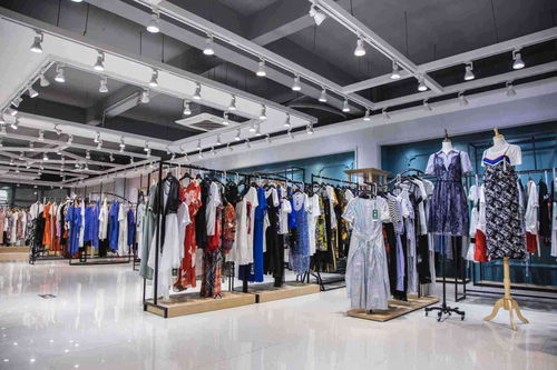 吉祥依佳 引领时尚潮流的女装品牌